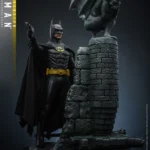 Hot Toys - Batman 1989 (Deluxe Version) Sixth Scale Figure