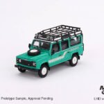 Mini GT 1/64 Land Rover Defender 110 1985 County Station Wagon Trident Green