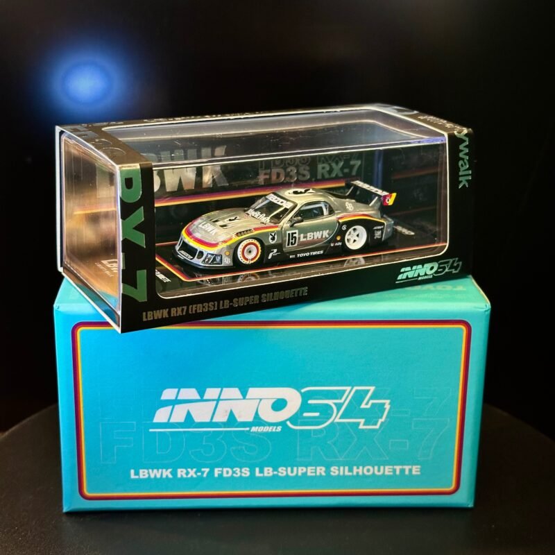 CHASE Inno64 LBWK RX-7 (FD3S) LB-Super Silhouette - Luna Toyverse