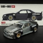 CHASE Kaido House x Mini GT 1:64 Nissan Skyline GT-R (R34) Kaido Works GReddy V2 – Black w/ Carbon KHMG222