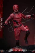 Daredevil Born Again Sixth Scale Figure - Görsel 4
