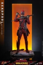 Deadpool (Battling Version) Sixth Scale Figure - Görsel 5