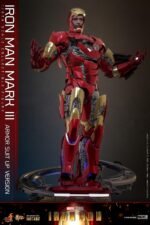 Iron Man Mark III (Armor Suit Up Version) Diecast Sixth Scale Figure - Görsel 3