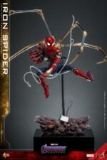 Iron Spider Sixth Scale Figure - Görsel 10