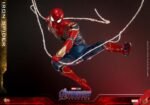 Iron Spider Sixth Scale Figure - Görsel 5