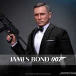 James Bond (NTTD) Sixth Scale Figure